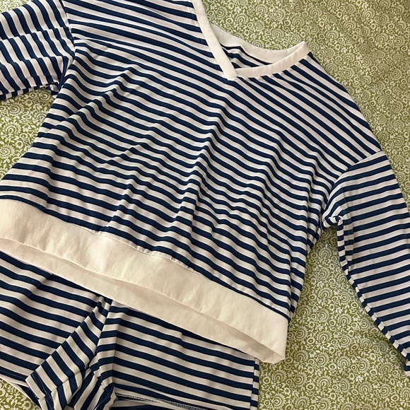 Striped Blue and White matching set - Picture 1 of 3